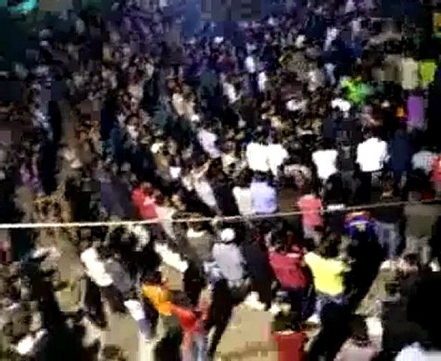 فري برس   درعا داعل مسائيات الثوار في اثنين اسيرة الشهباء نسرين بكور 24 10 2011 ج4