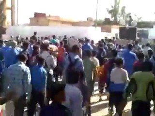 فري برس   إدلب   سراقب    مظاهرة طلابية 25 10 2011