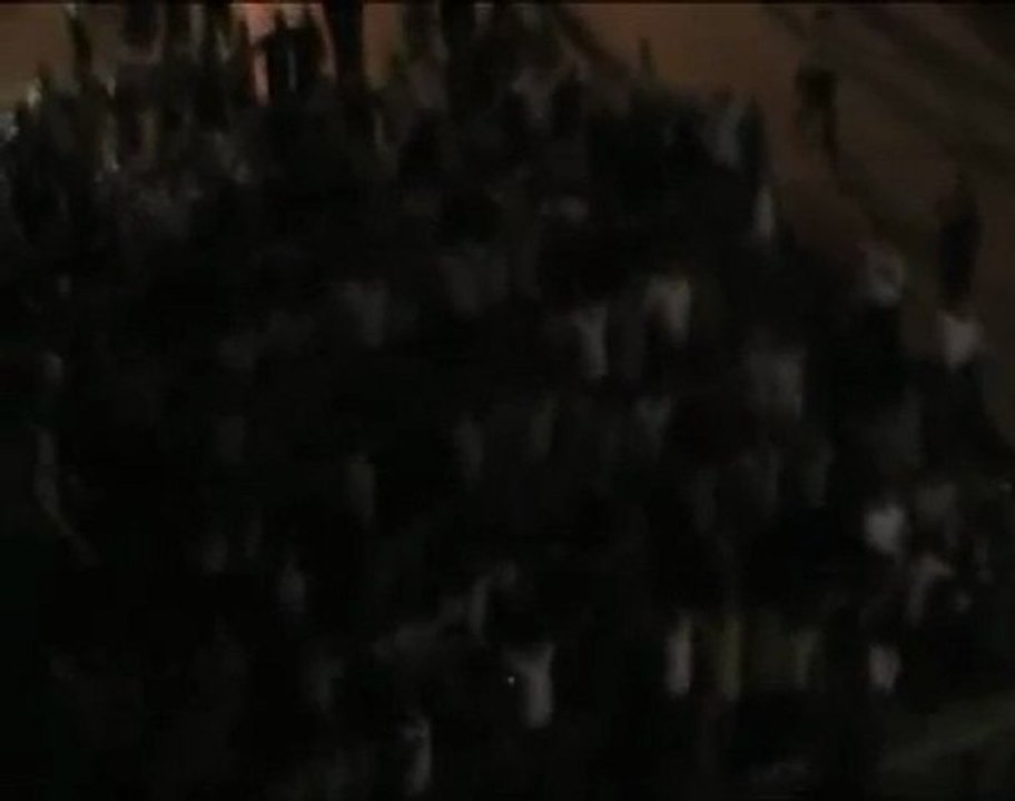 فري برس   حمص القصور مسائية رغم الحصار الخانق على الحي ثورة سوريا ثورة عز وحرية 25 10 2011