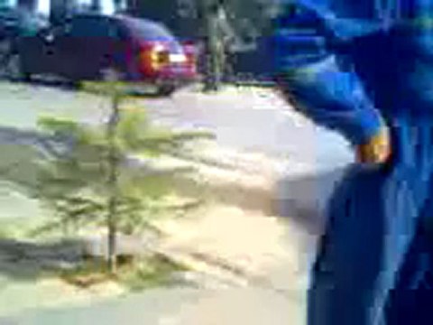 فري برس مظاهرة في بانياس مفرق القلعة 25 10 2011