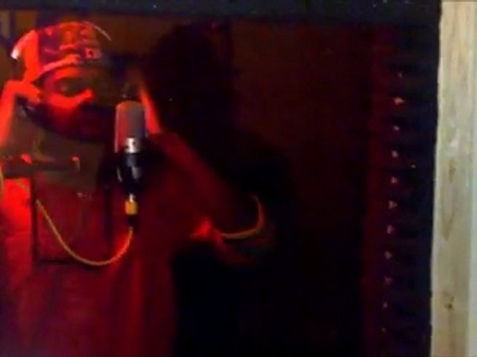 BRANDO D.O.V.E STUDIO