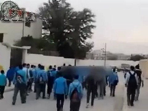 فري برس حماة مظاهرة طلاب ثانوية عثمان الحوراني 26 10 2011