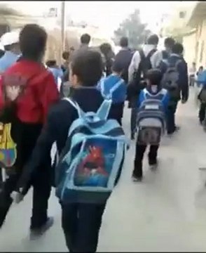 فري برس ريف دمشق المعضميه مظاهرات الطلاب الاحرار لرفض نظام الاسد والمطالبة باسقاطه 27 10 2011