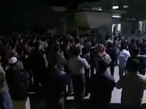 فري برس ادلب سرمين مسائيات الثوار للمطالبة باسقاط النظام 27 10 2011