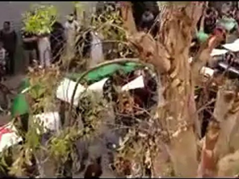 فري برس   دير الزور   أبطال القورية في جمعة الحظر الجوي 28 10 2011