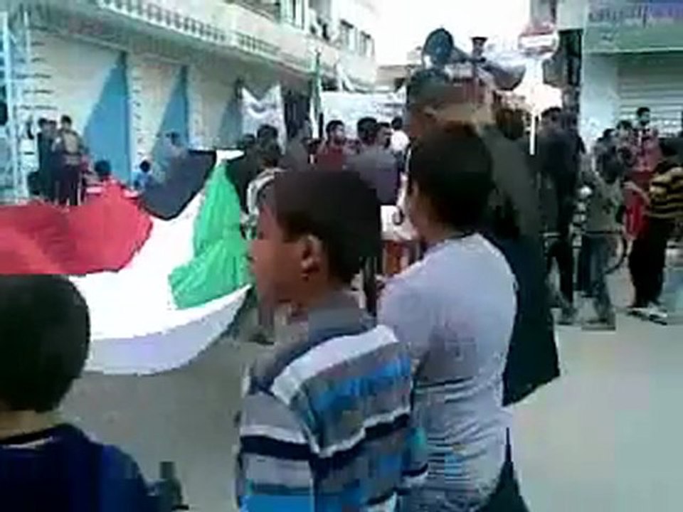 فري برس   الدرباسية ـ احرار الدرباسية الحسكة جمعة الحظر الجوي 28 10 2011 ج2