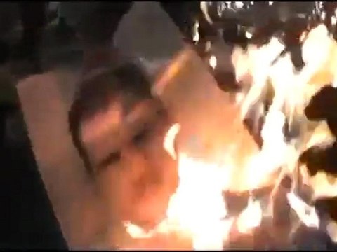 فري برس اللاذقية مظاهرة شباب التغيير أمام جامع صوفان 30 10 2011