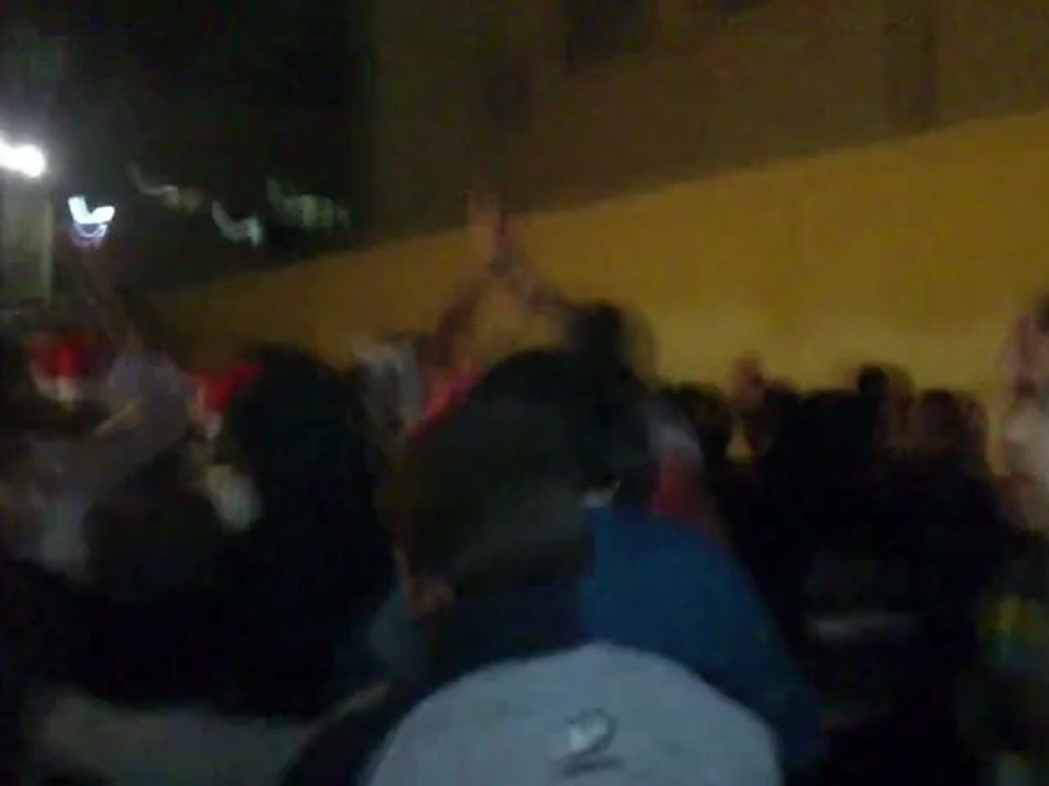 فري برس   ديرالزور مظاهرة مسائية شارع التكايا احد تجميد العضوية  30 10 2011 ج2