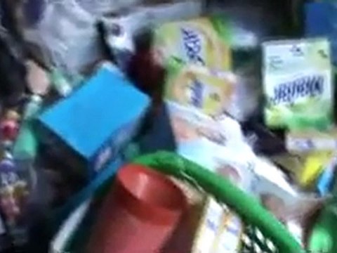 فري برس حمص تلبيسة تخريب وسرقة الامن لاحد المحال التجارية 31 10 2011