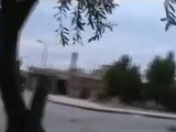 فري برس   حمص تلبيسة المحتلة   تجول عربات الجيش في شوارع تلبيسة 31 10 2011