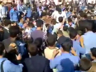 فري برس   الغدفة مظاهرة طلابية يوم الثلاثاء1 11 2011 ج4