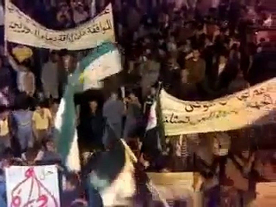 فري برس   إدلب   جبل الزاوية    مظاهرة مسائية 1 11 2011 جـ3
