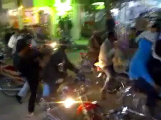 فري برس   دير الزور القورية مسائيات الثوار في اربعاء رفع علم الاستقلال 2 11 2011