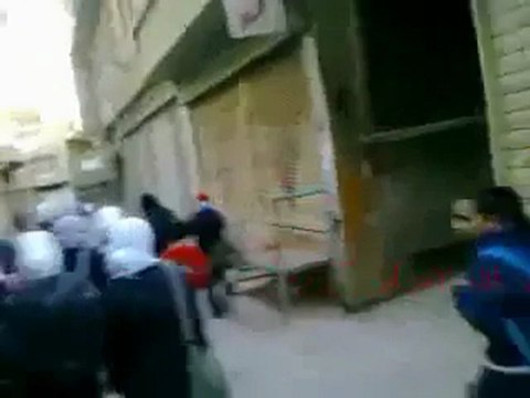 فري برس دمشق التل انتفاضة الطلاب الاحرار في اربعاء رفع علم الاستقلال 2 11 2011