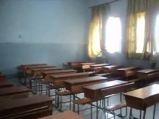 مدينة ادلب إضراب طلابي مدرسة المتنبي 3 11 2011