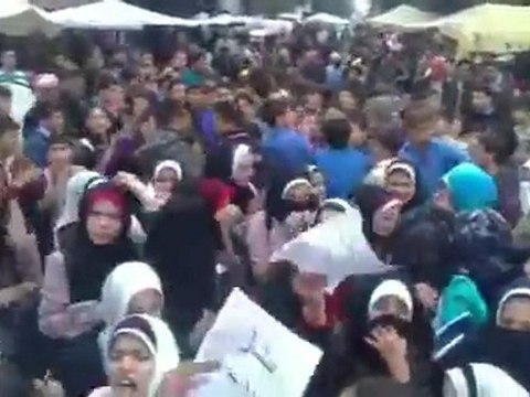 فري برس إدلب كفرنبل مظاهرة طلابية 3 11 2011 جـ1