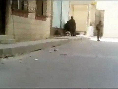 فري برس ريف دمشق حرستا التواجد الامني الكثيف في جمعة الله اكبر 4 11 2011