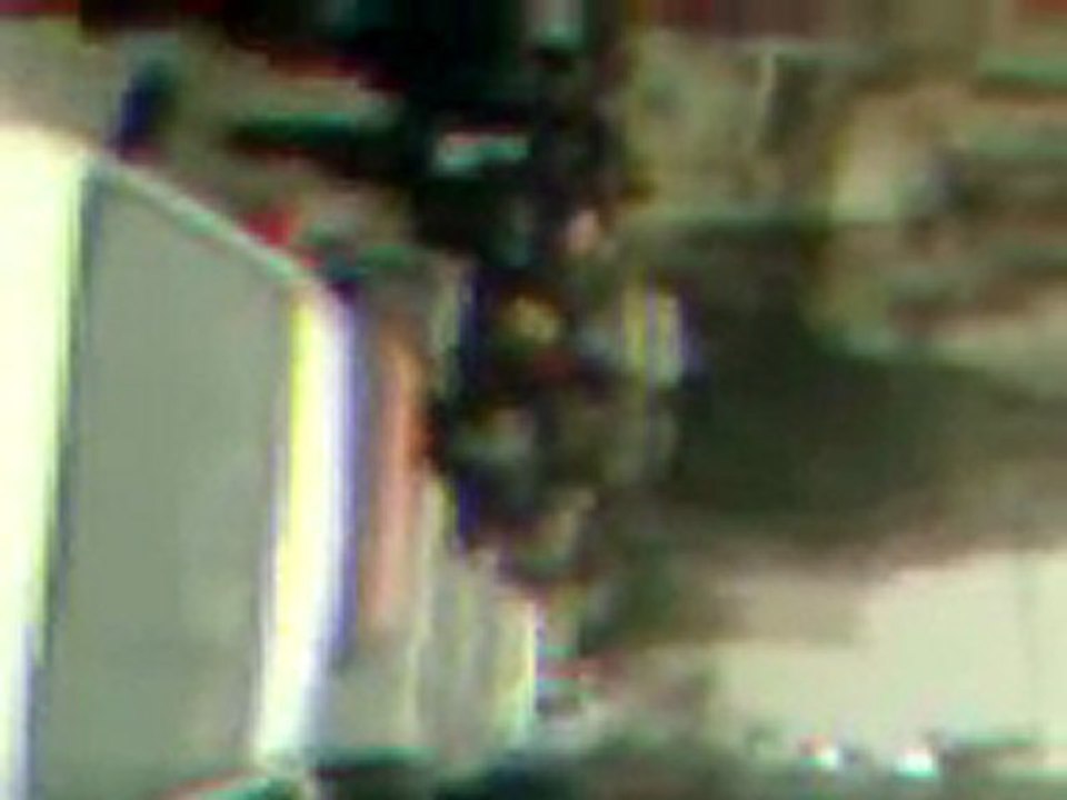 فري برس   حمص   حي الملعب   مظاهرة جامع عمر بن الخطاب 4 11 2011