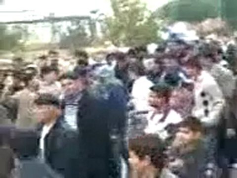 فري برس ادلب قرية الشيخ مصطفى جمعة الله اكبر 4 11 2011