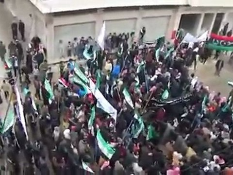 فري برس حماه طيبة الامام جمعة الله أكبر 04 11 2011 ج1