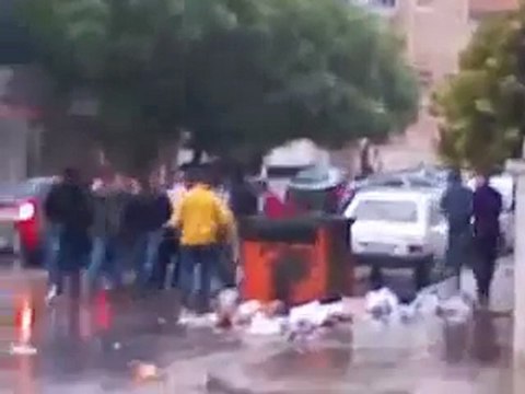 فري برس حمص المحتلة استشهاد أحد المتظاهرين في حي الغوطة 4 11 2011