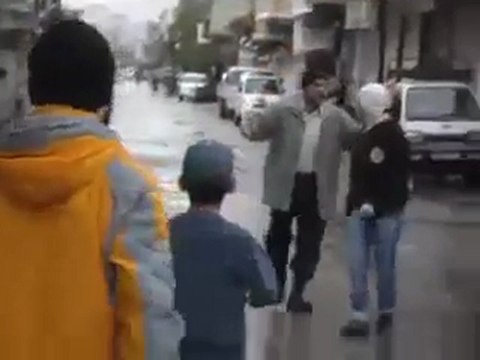 فري برس ريف دمشق محاصرة الزبداني جمعة الله اكبر 4 11 2011