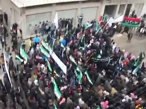 فري برس حماه طيبة الامام جمعة الله أكبر 04 11 2011 ج1