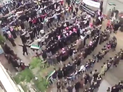 فري برس حماه طيبة الامام جمعة الله أكبر 04 11 2011 ج8