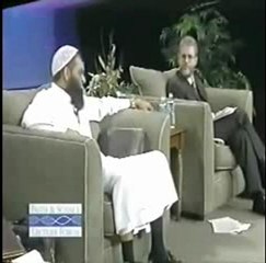Dont misquote the Quran in my presense...FUNNY Shabir Ally debate..