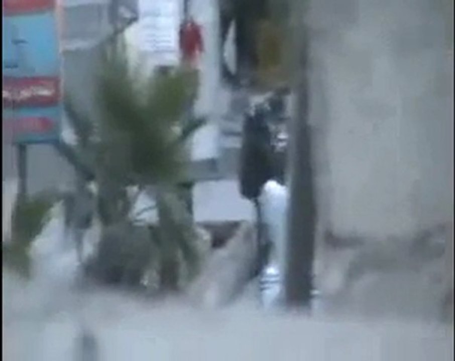 فري برس   ريف دمشق زملكا انتشار عصابات الاسد في جمعة الله اكبر 4 11 2011 ج1