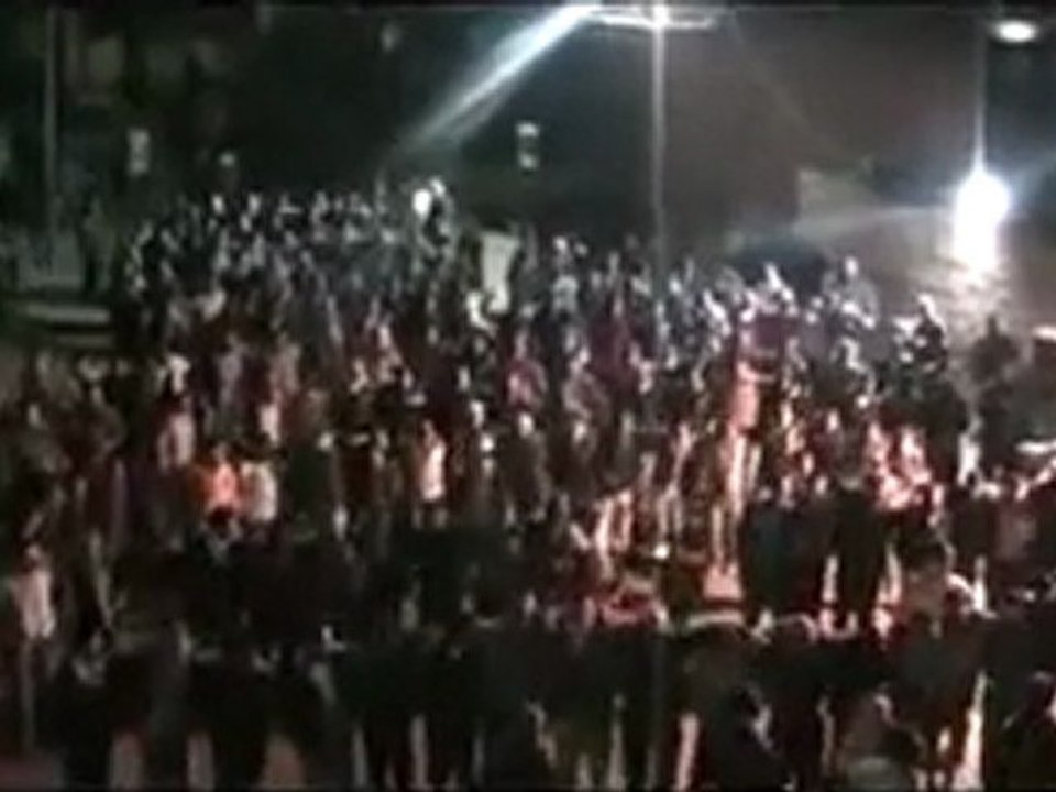 فري برس    حمص دير بعلبة مسائيات الثوار في وقفة عيد الاضحى 5 11 2011