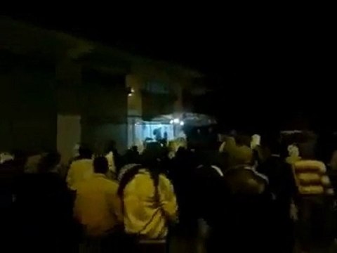 فري برس حلب دار عزة مسائية وقفة العيد 5 11 2011