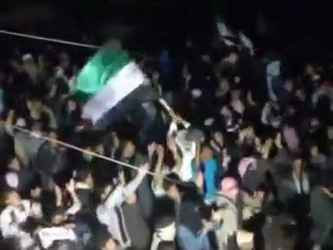 فري برس دير الزور الشحيل مسائيات الثوار في وقفة عيد الاضحى 5 11 2011