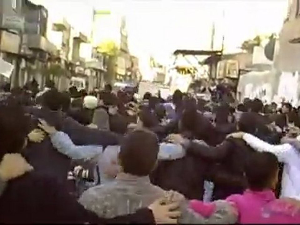 فري برس   سكابا يادموع العين دمشق القابون أول أيام عيد الأضحى 6 11 2011