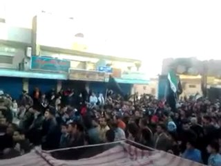 فري برس   مظاهرة القامشلي في صبيحة يوم العيد 6 11 2011 جء4