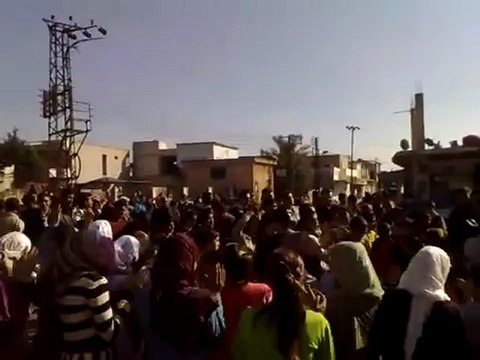 فري برس حماة الغاب الحماميات مظاهرة حاشدة في اول ايام عيد الاضحى المبارك 6 11 2011