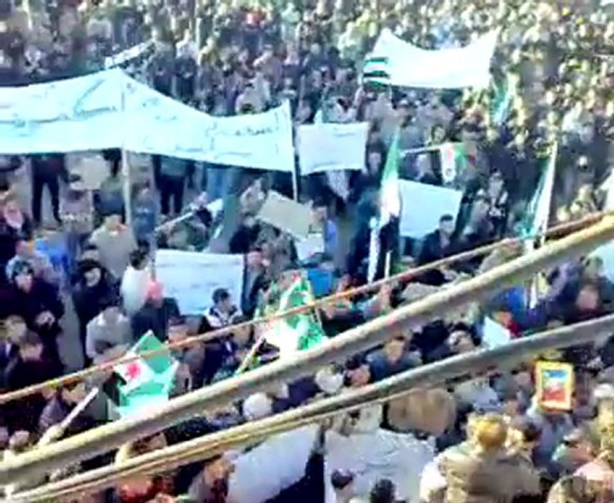 فري برس    حماه كفرنبودة مظاهرات أول أيام عيد الأضحى 6 11 2011