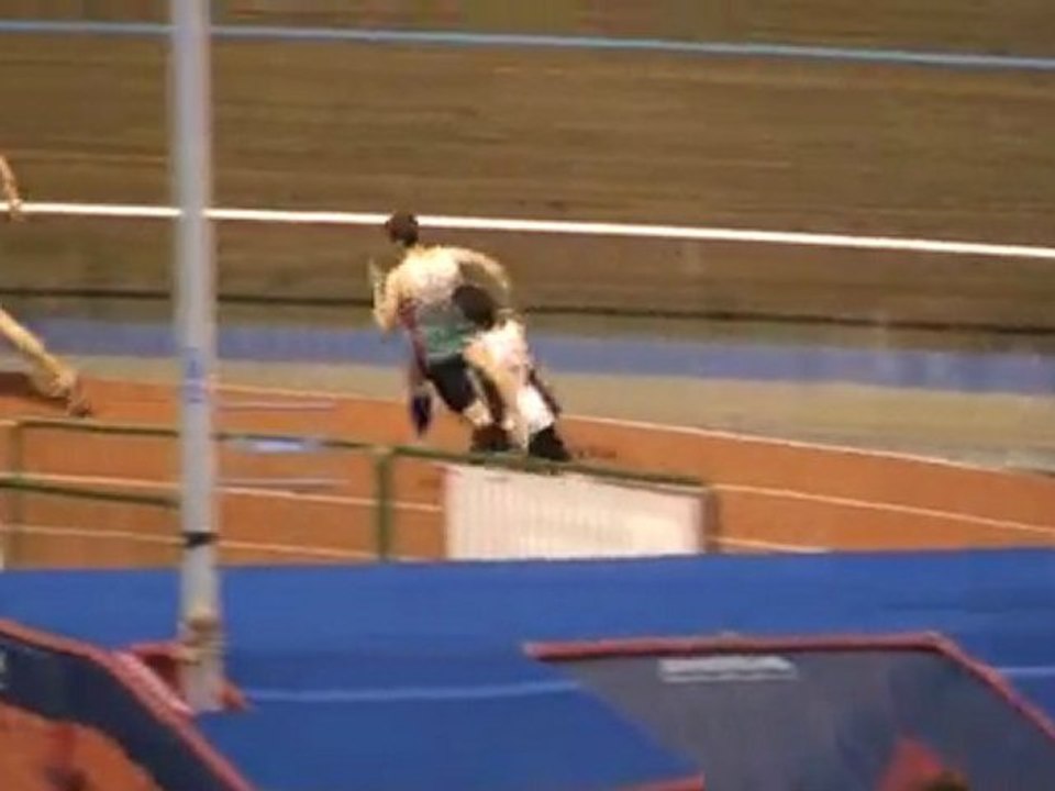 Edgar BEAUDOUIN - 200m en salle - Championnats de Gironde 2011 3ème journée