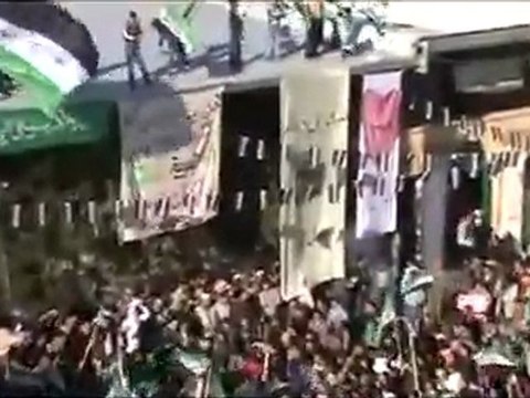 فري برس مدينة ادلب مظاهرة اول ايام العيد 6 11 2011 ج1