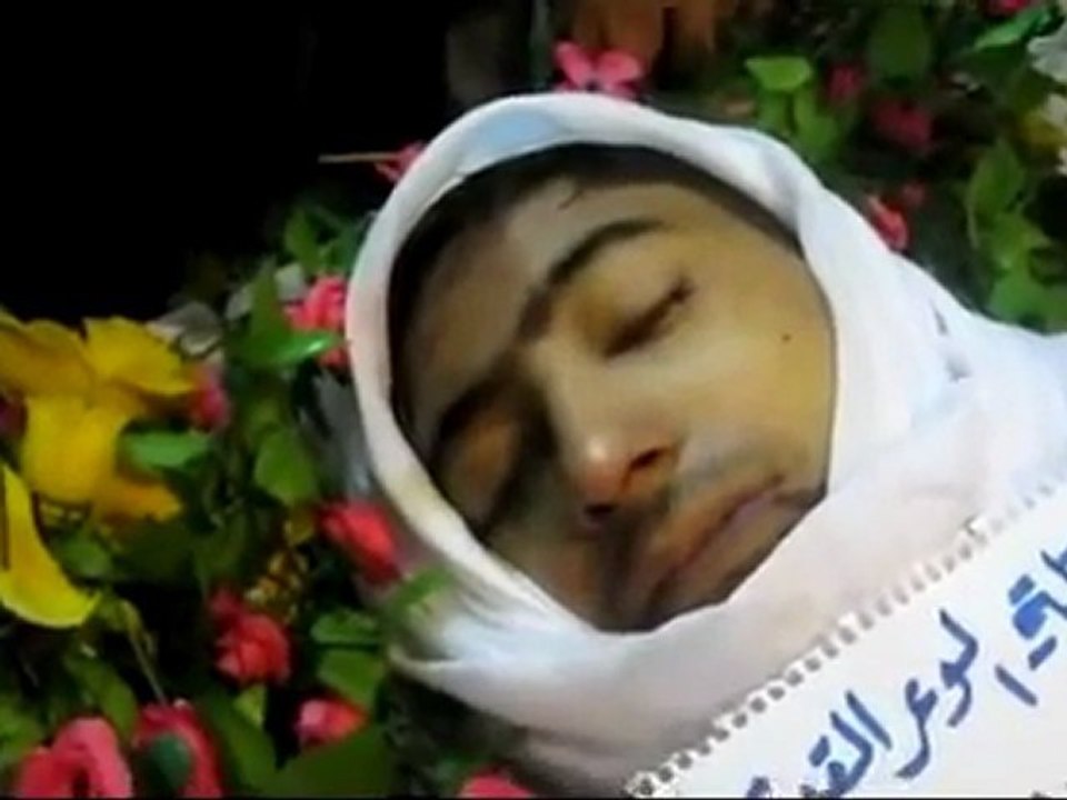 فري برس   حمص المحتلة الوعر الشهيد خالد عبد الكريم الرحيم الذي استشهد على يد عصابات الأسد 7 11 2011