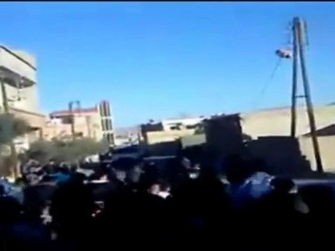 فري برس القلمون قارة أحرار قارة يتظاهرون على الدراجات 7 11 2011