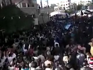 فري برس   حمص البياضة الفنانة فدوى سليمان تقود المظاهرات 8 11 2011