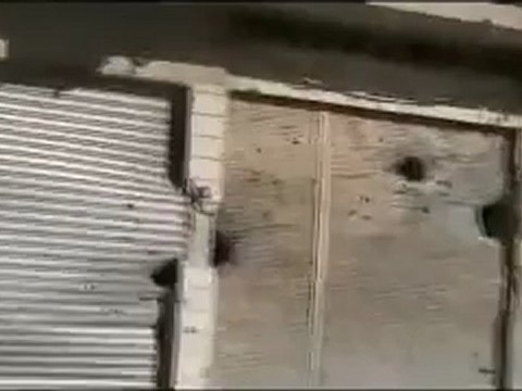 فري برس حمص المحتلة من داخل بابا عمرو المنكوبة 8 11 2011 ج3