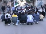 فري برس   حمص المنكوبة  باب السباع  إطلاق نار مباشر من عصابات النظام على المتظاهرين 8 11 2011