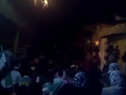 فري برس حمص الميدان مظاهرة مسائية لحرائر واحرار الميدان الشعب يريد تجميد العضوية 11 11 2011