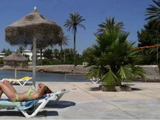 Playing My version of a Jazz Standard with a Panorama of the Beach