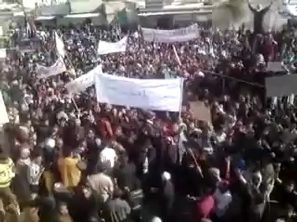 فري برس   ادلب بلدة التح مظاهرة حاشدة تطالب بتجميد العضوية 11 11 2011