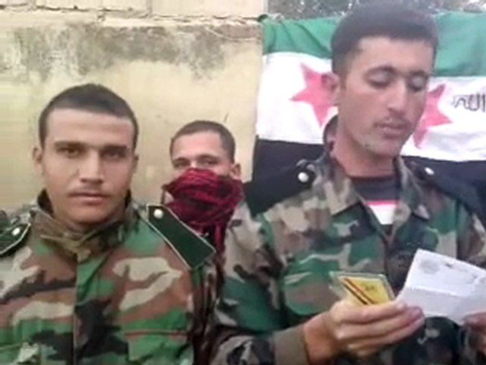 فري برس   ادلب جبل الزاوية انشقاق جماعي 12 11 2011