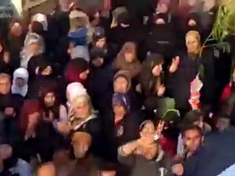 فري برس ادلب كفروما مظاهرة حاشدة ما منريدك يا بشار 13 11 2011