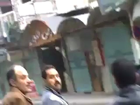 فري برس حماة اطلاق رصاص على المتظاهرين في شارع المرابط 13 11 2011